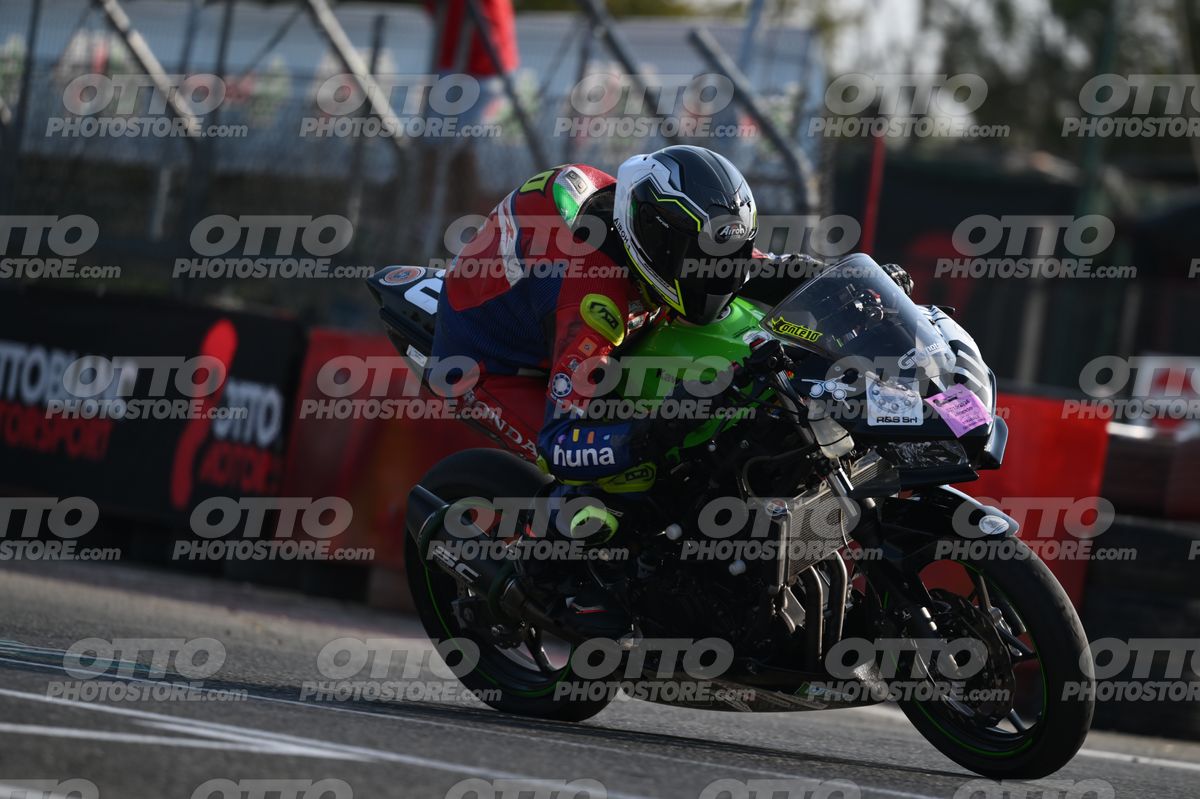 SUPERMOTO 10 · DSH_3384