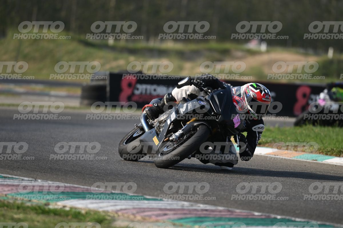 SUPERMOTO 68 · DSH_3413