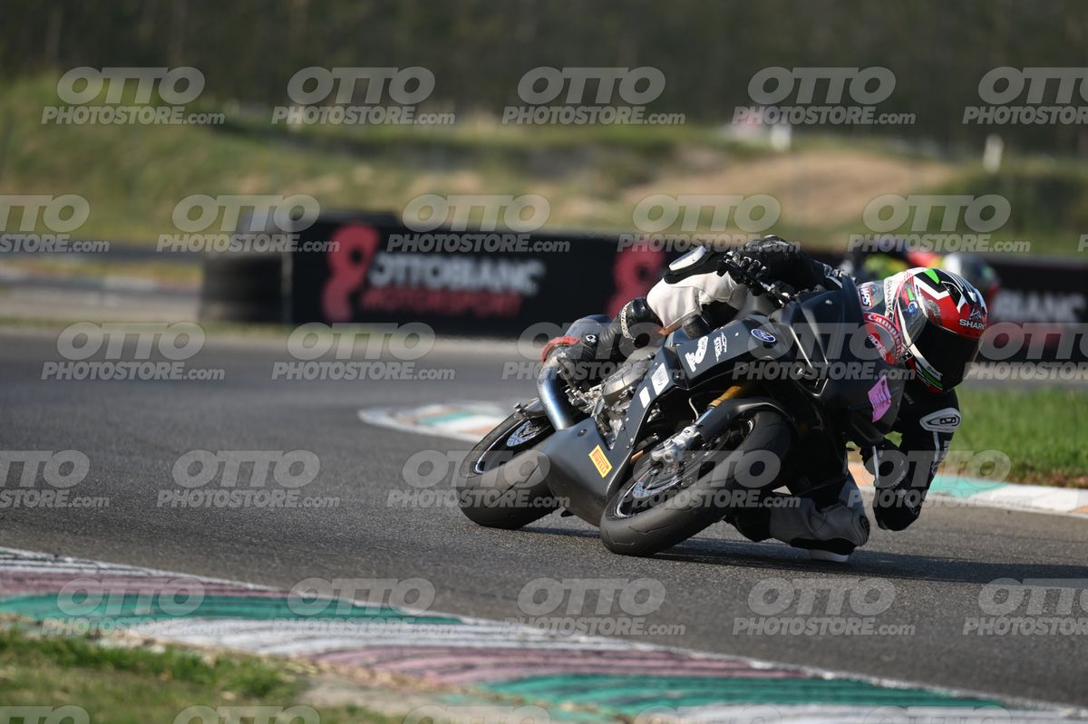 SUPERMOTO 68 · DSH_3414