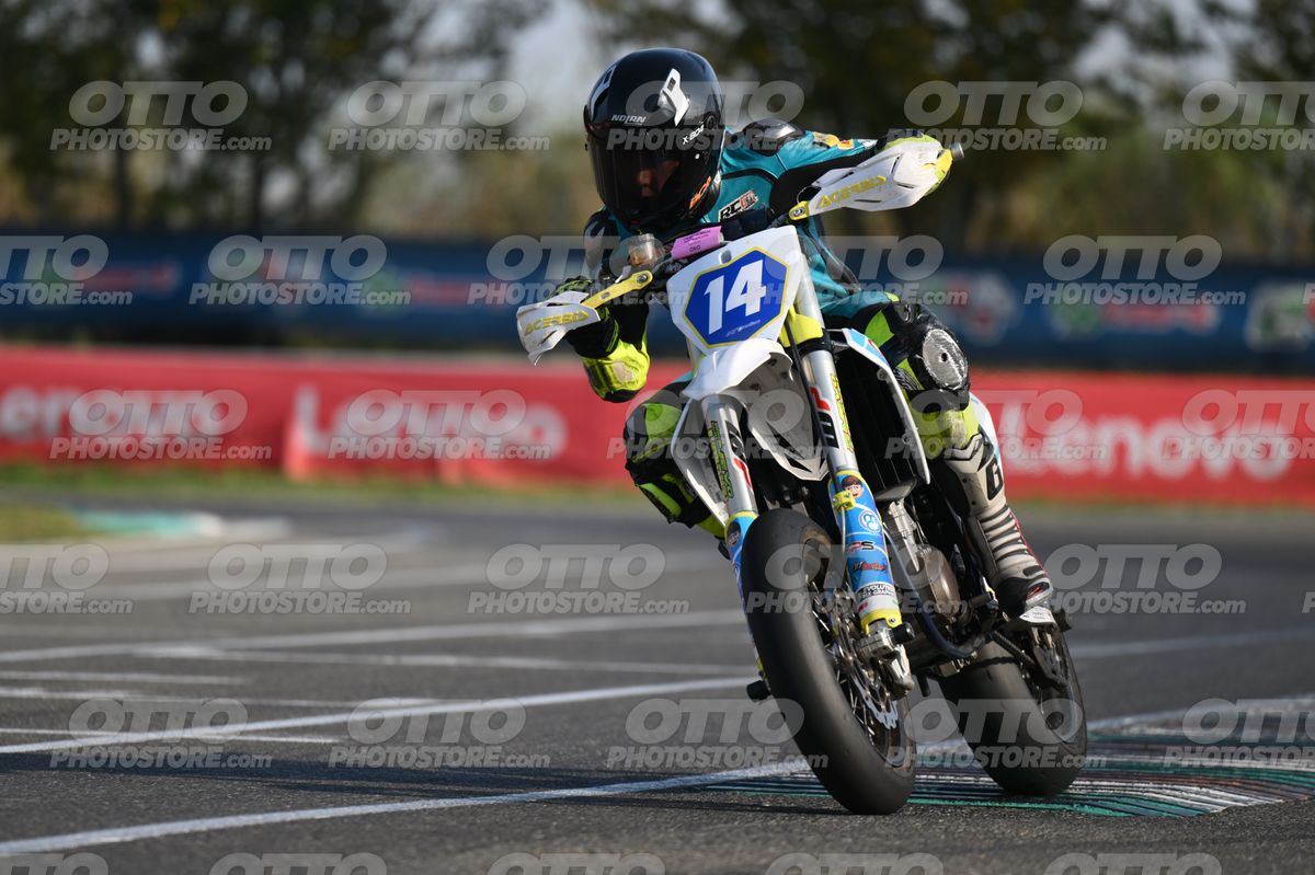SUPERMOTO 14 · DSH_3453