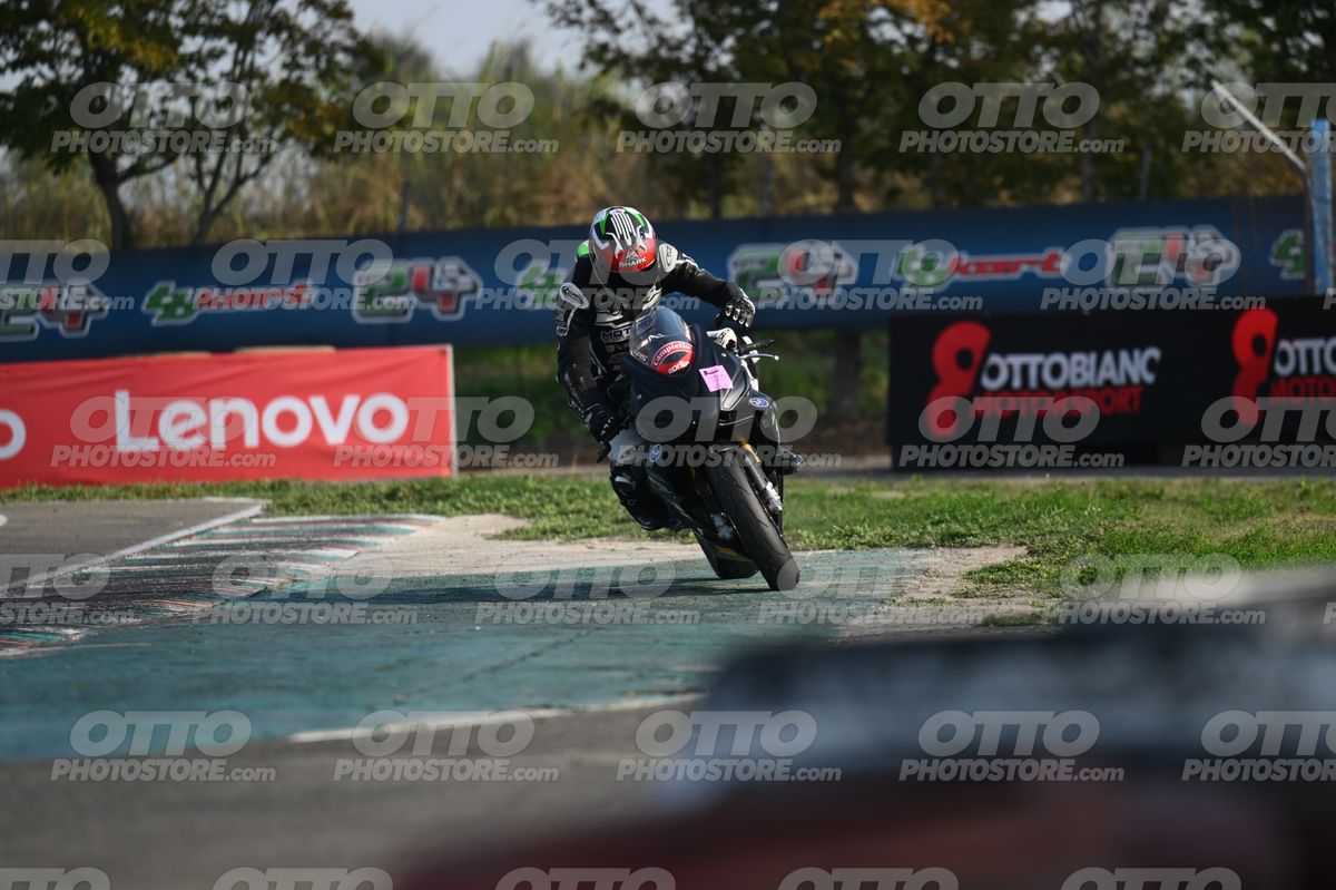 SUPERMOTO 68 · DSH_3459