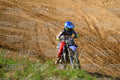 128 · DSH_3464
