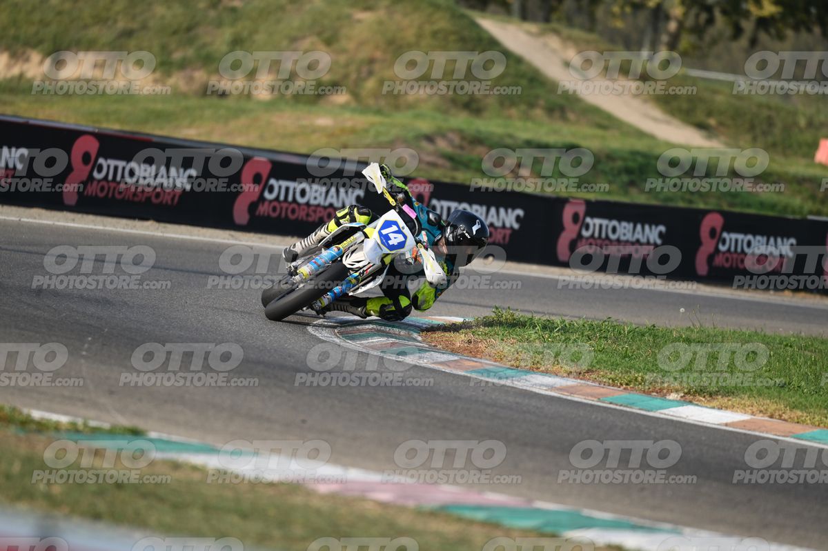 SUPERMOTO 14 · DSH_3477