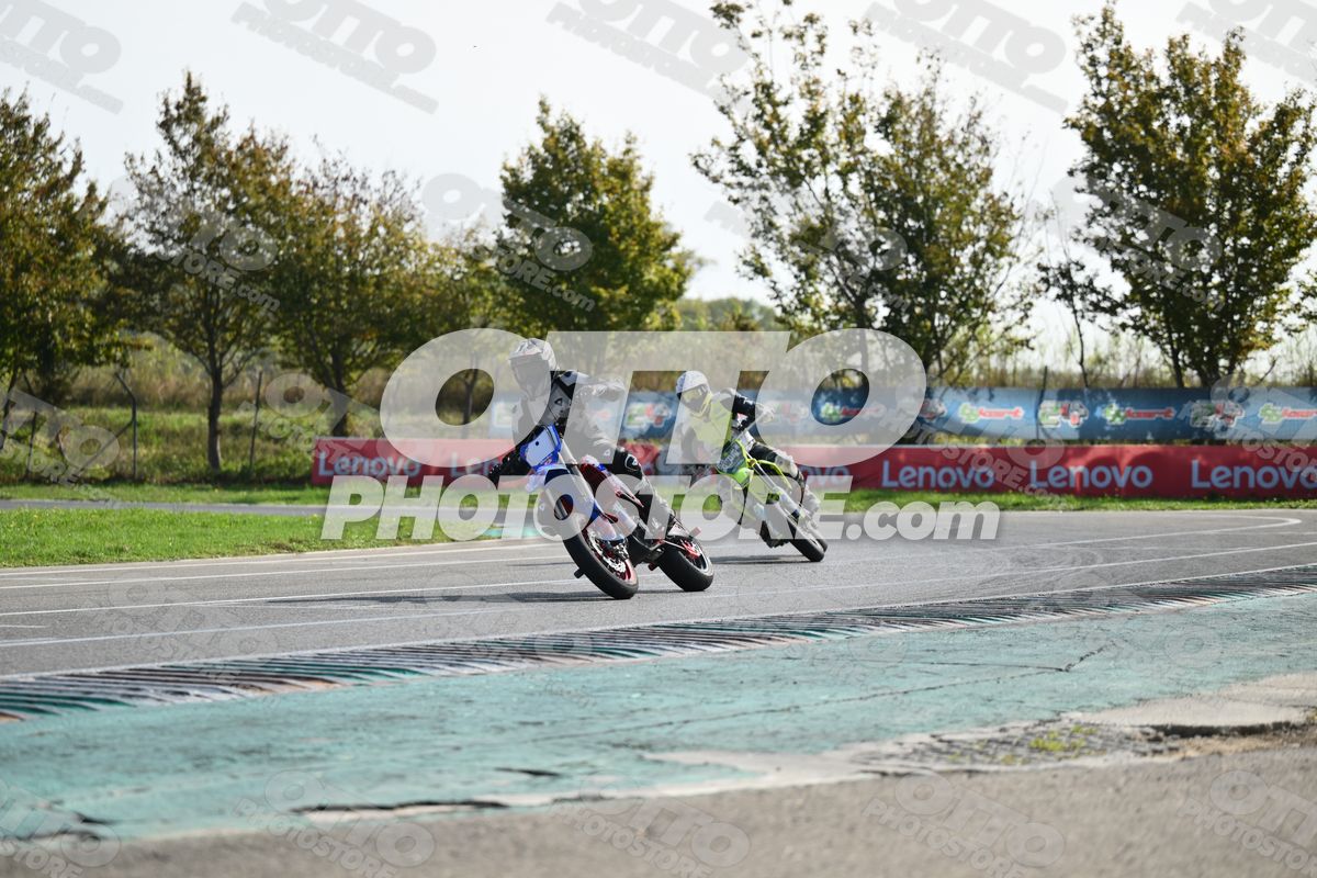 SUPERMOTO BETA RR RED BLUE - BLACK WHITE REV'IT LEATHER SUIT - BLACK GREY RED HELMET · DSH_3494