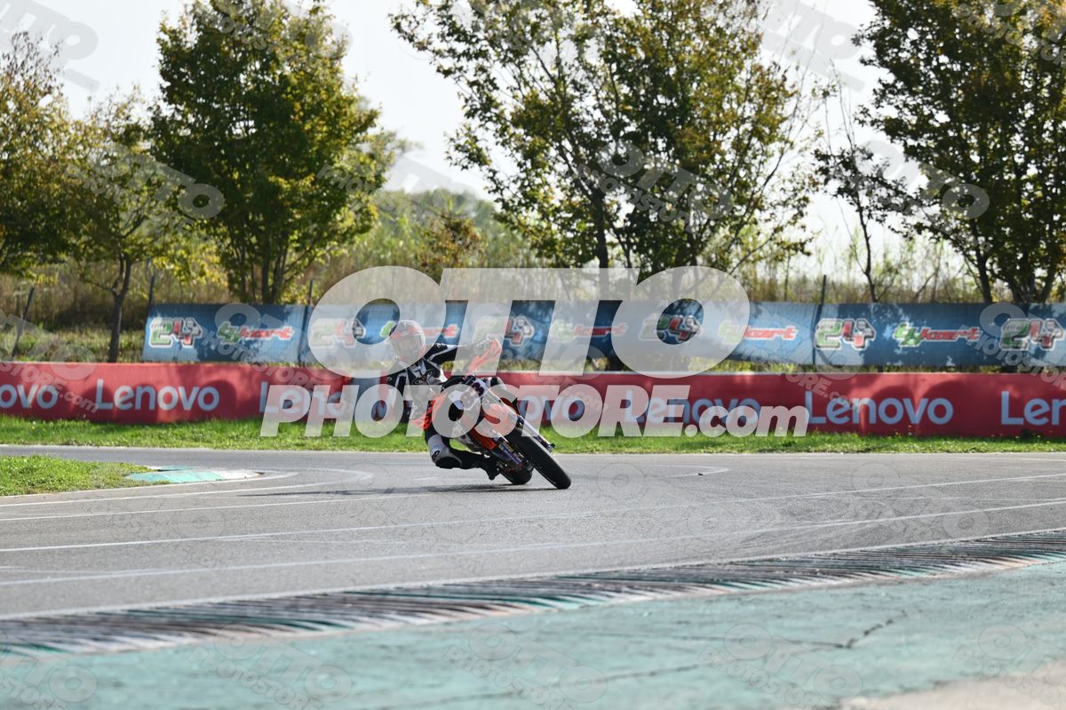SUPERMOTO 83 · DSH_3503