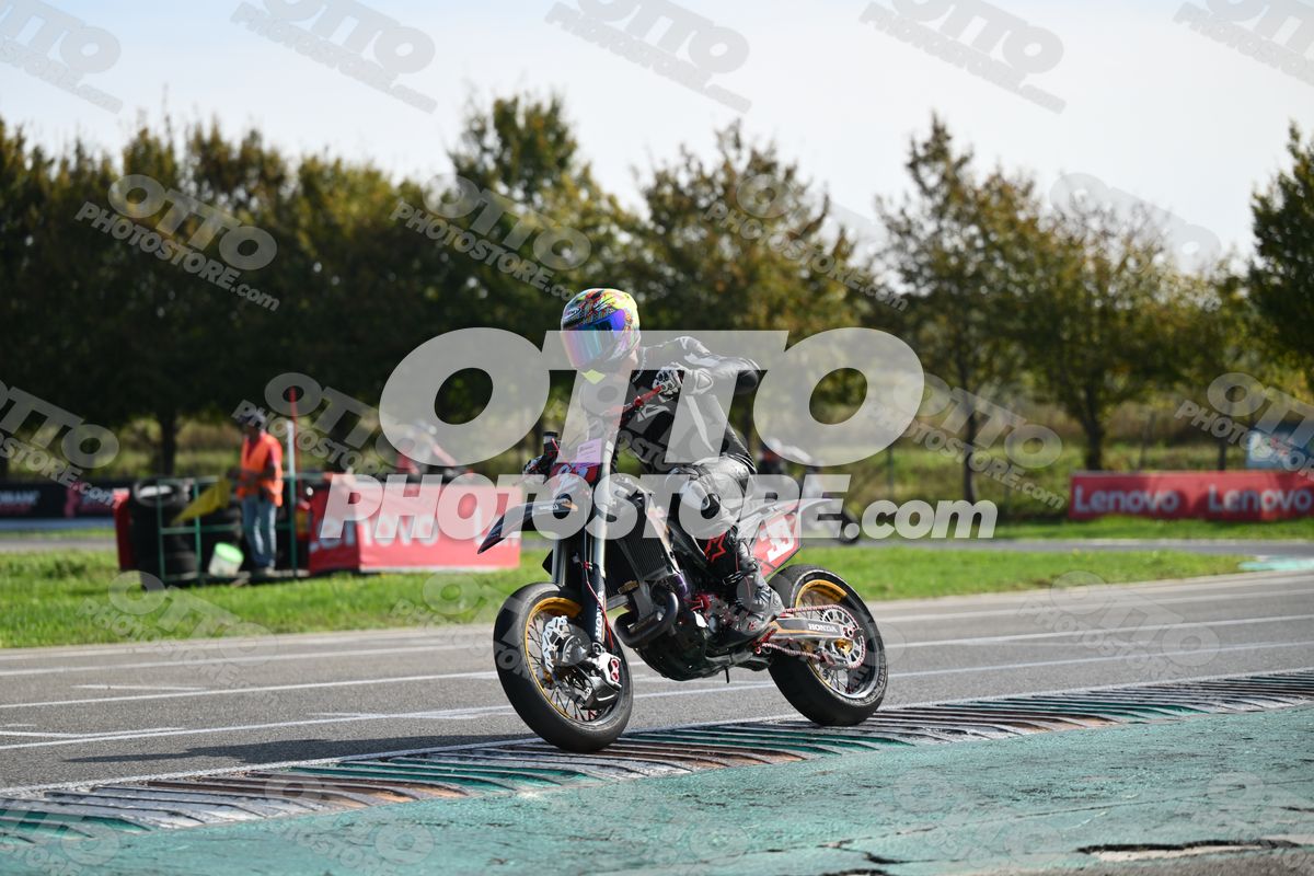 SUPERMOTO 33 · DSH_3519
