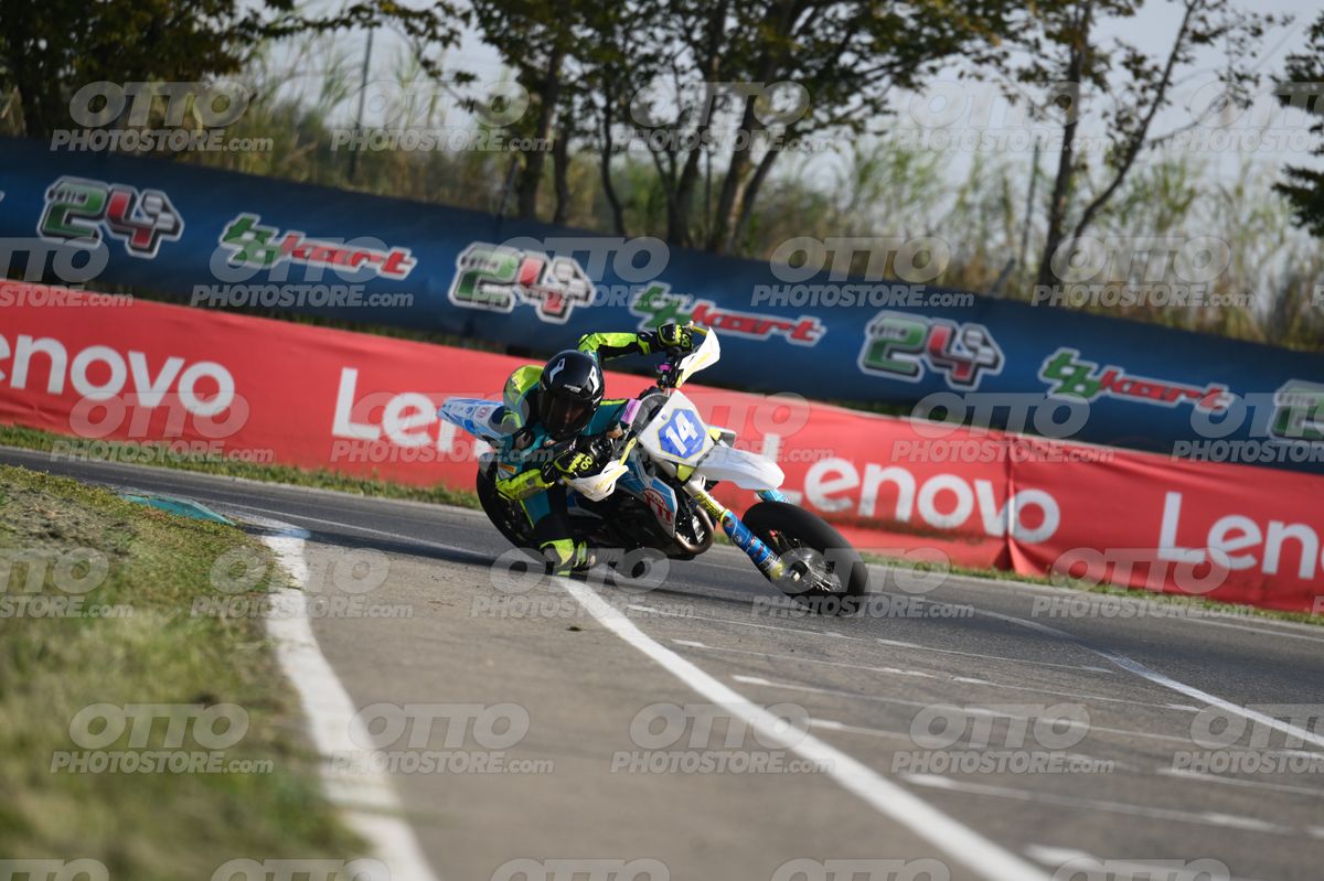 SUPERMOTO 14 · DSH_3521