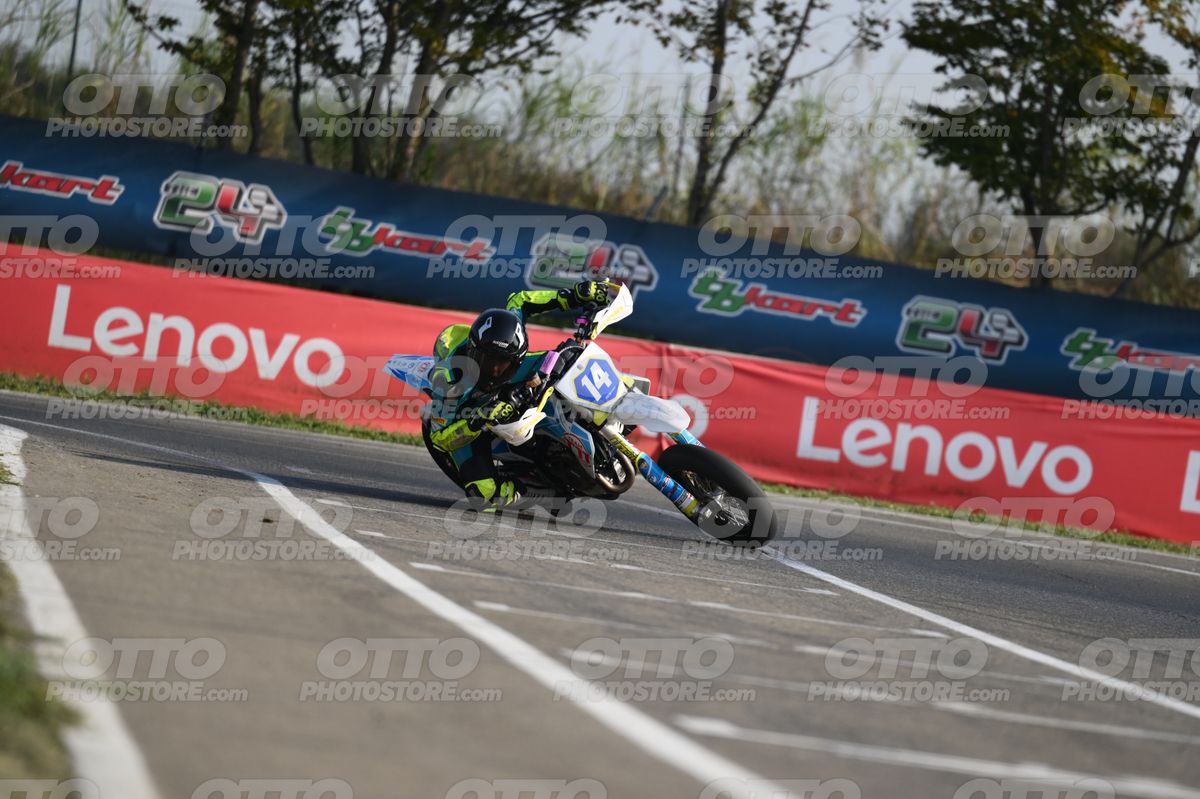 SUPERMOTO 14 · DSH_3522
