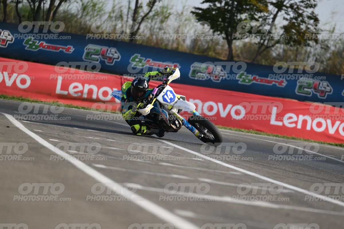 SUPERMOTO 14 · DSH_3523