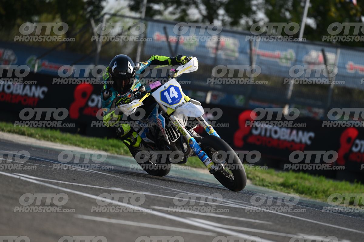 SUPERMOTO 14 · DSH_3533