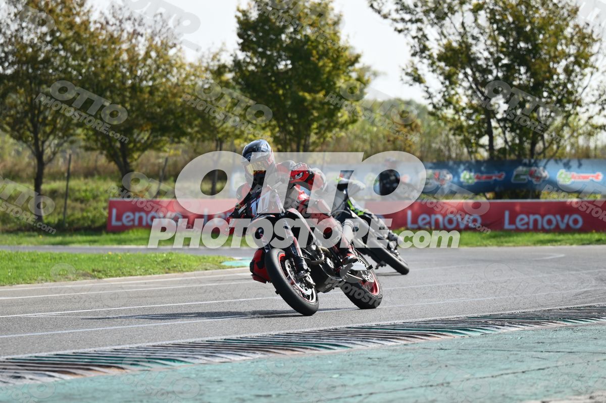 SUPERMOTO 117 · DSH_3535