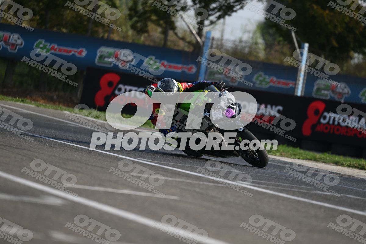 SUPERMOTO 10 · DSH_3550