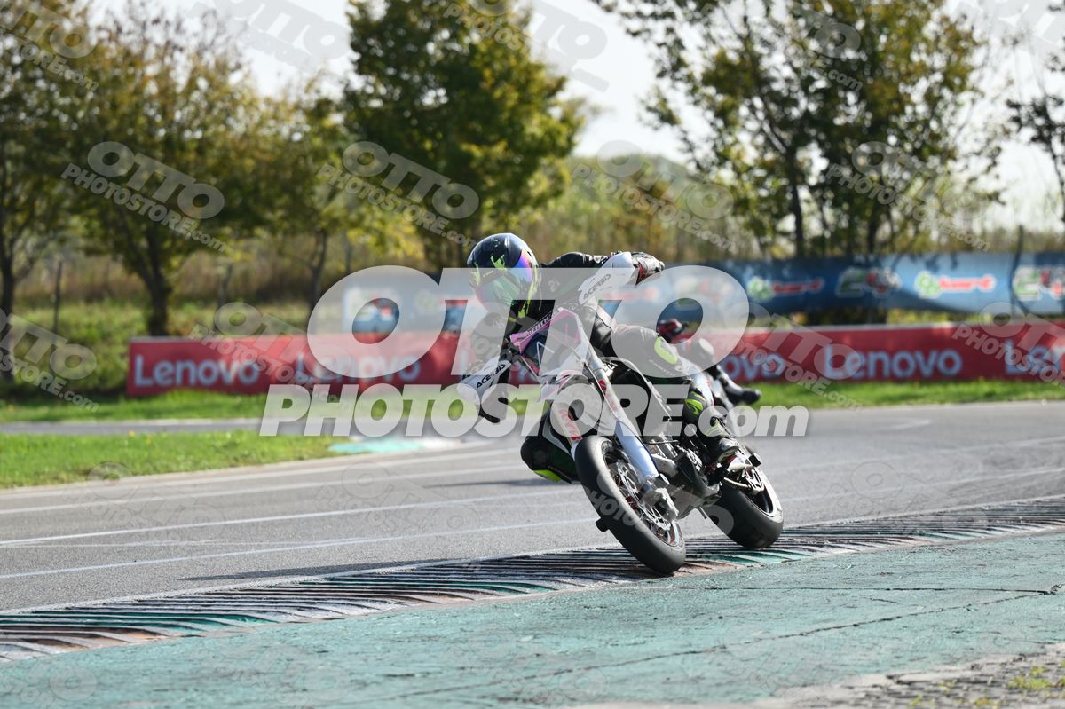 SUPERMOTO AV SUPERMOTO · DSH_3557