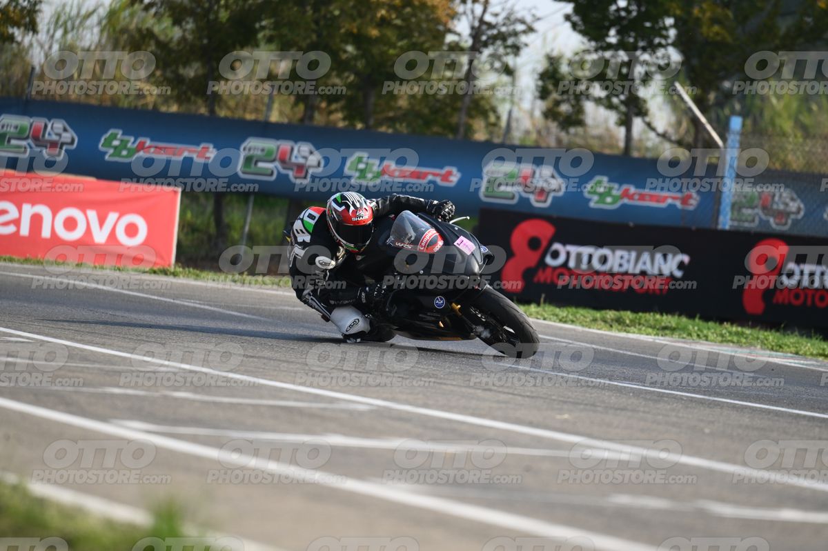 SUPERMOTO 68 · DSH_3564