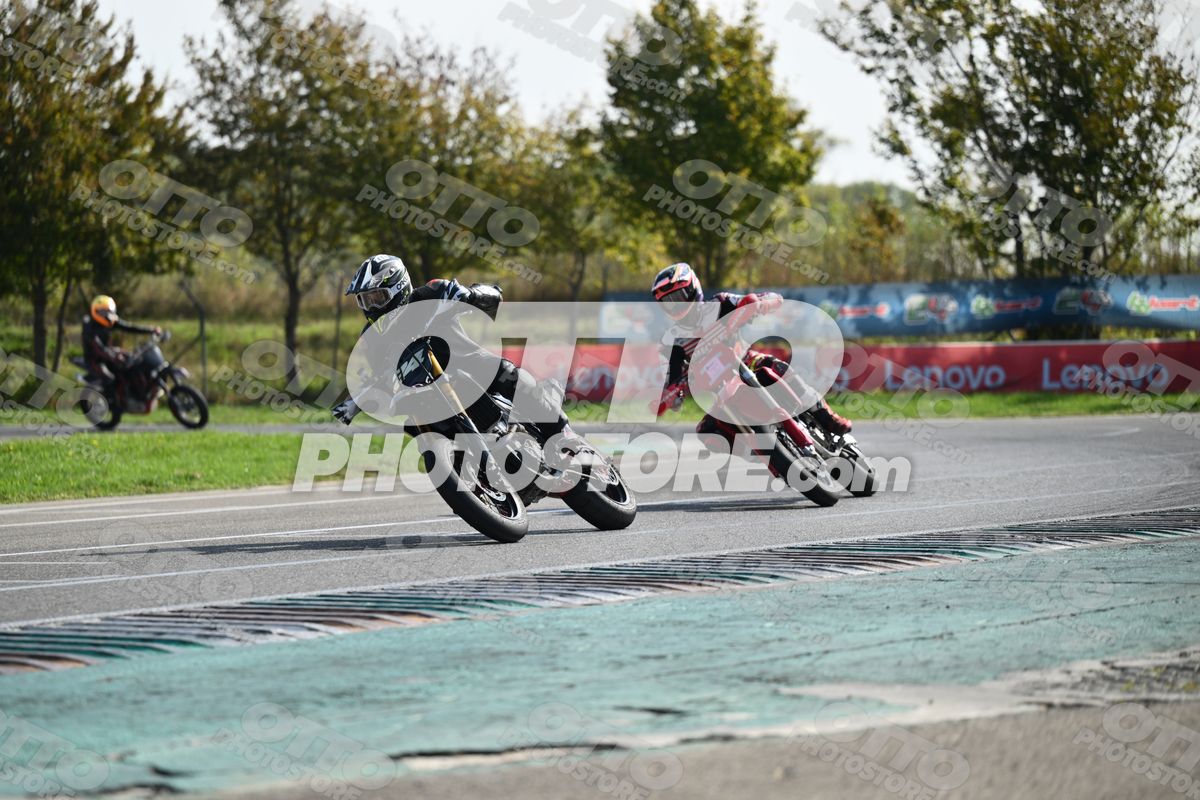 SUPERMOTO 24 · DSH_3571