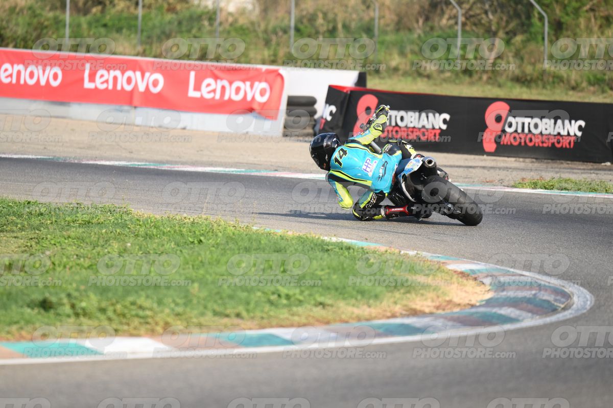 SUPERMOTO 14 · DSH_3582