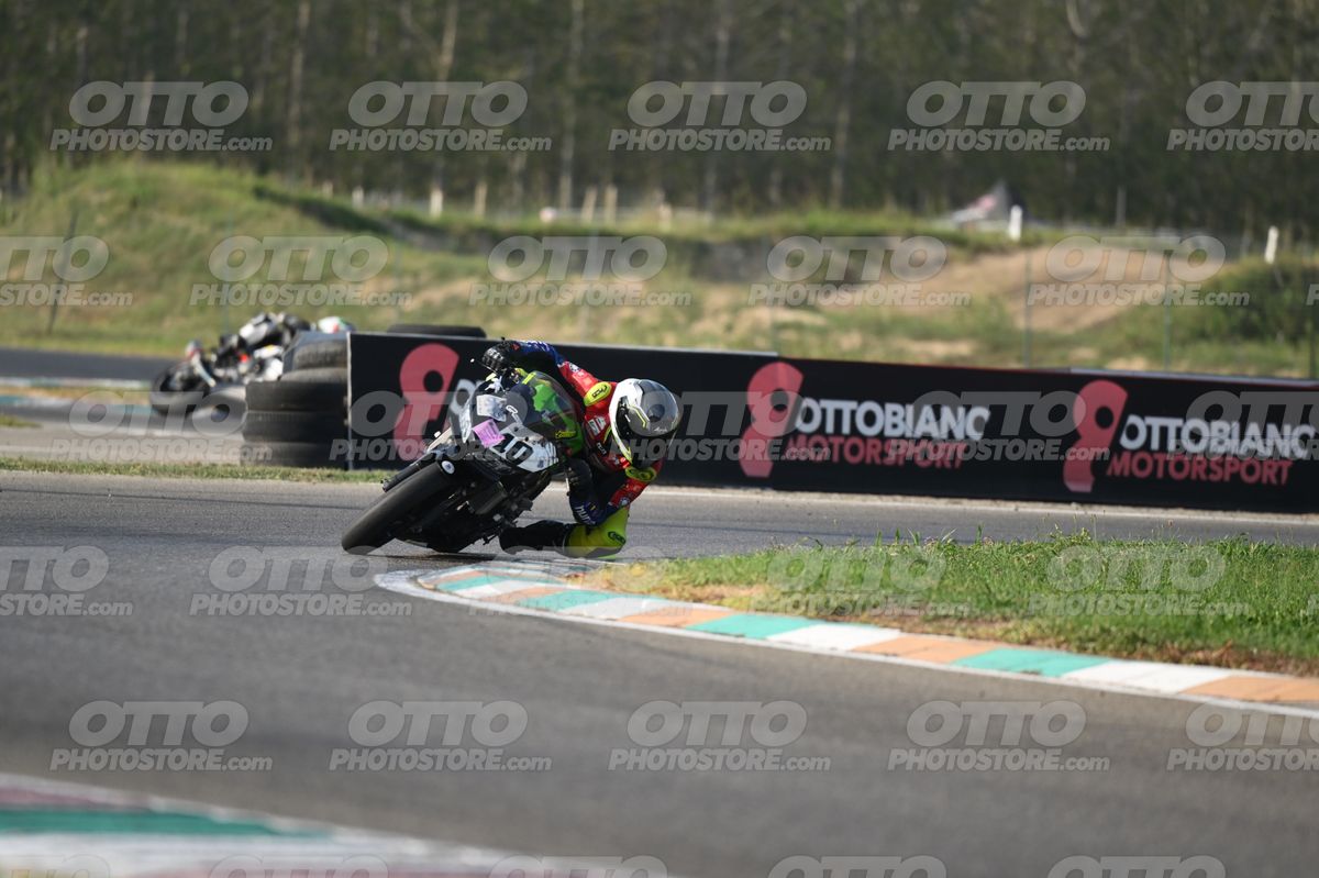 SUPERMOTO 10 · DSH_3587