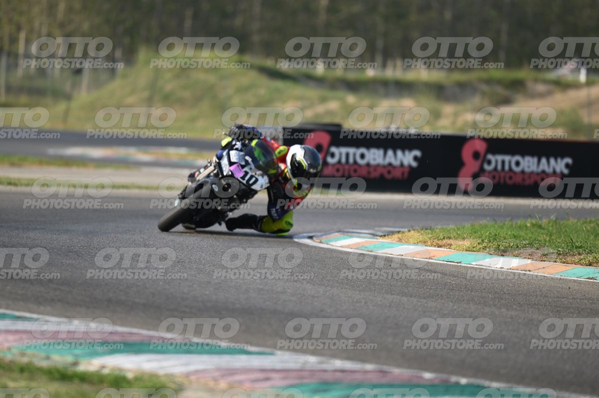 SUPERMOTO 10 · DSH_3590