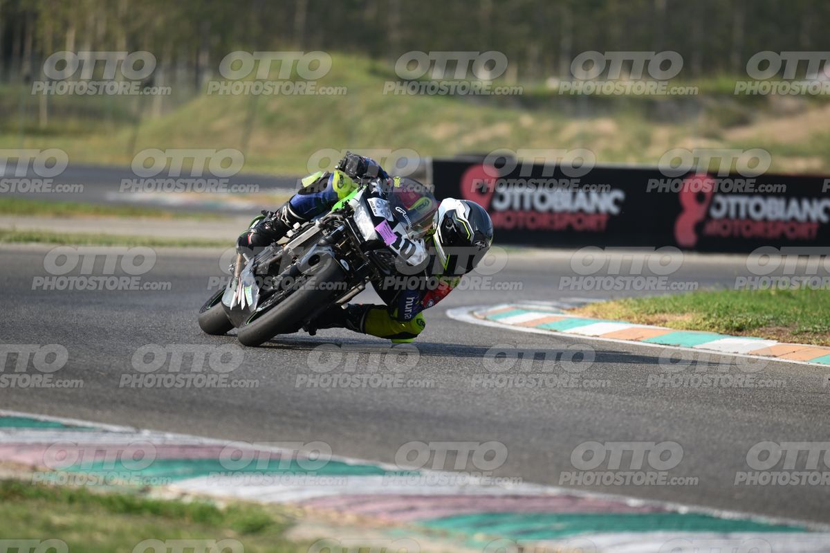 SUPERMOTO 10 · DSH_3595