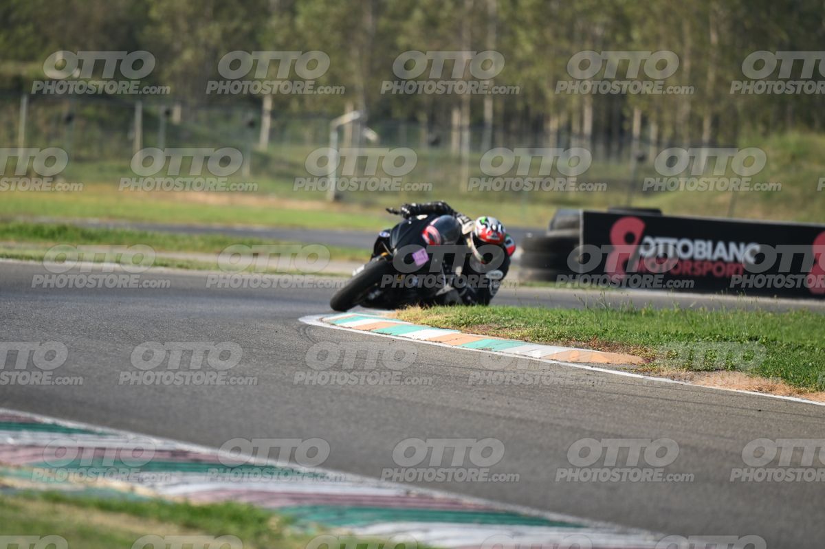 SUPERMOTO 68 · DSH_3605