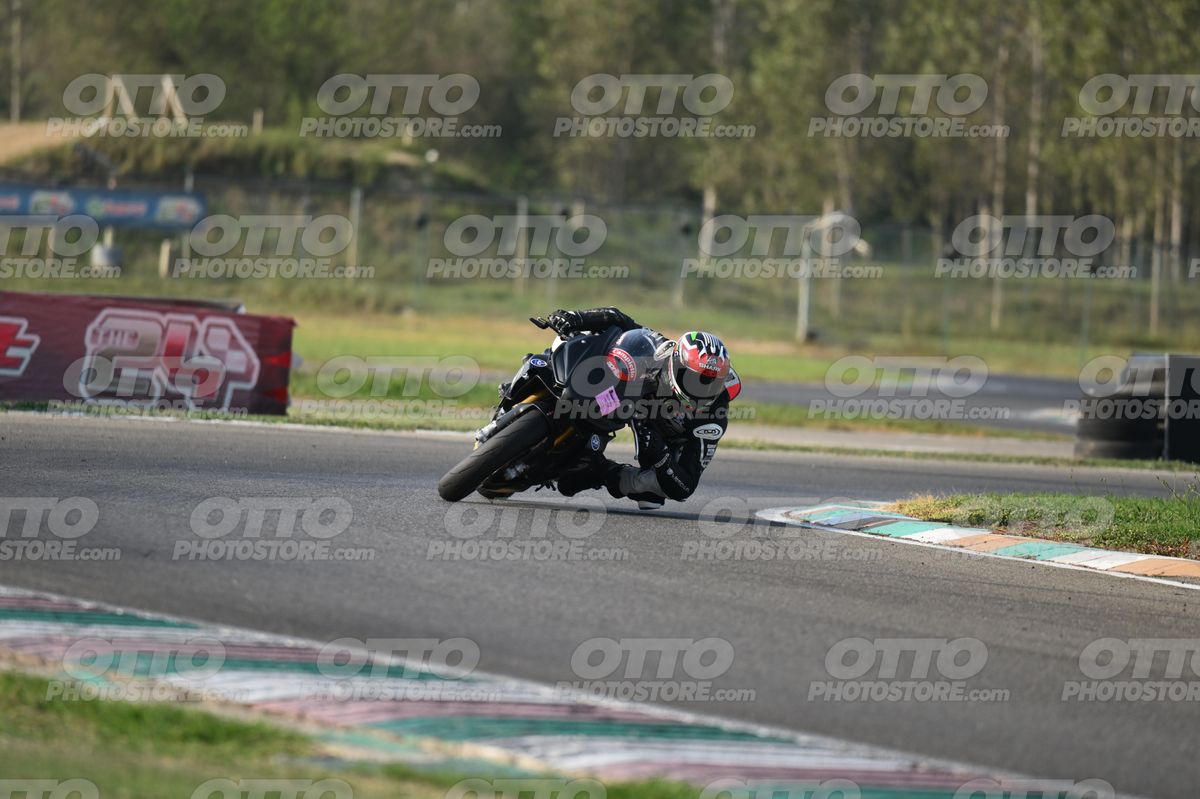 SUPERMOTO 68 · DSH_3610