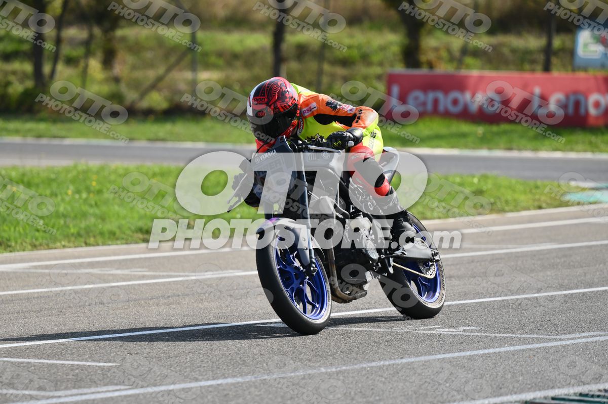 SUPERMOTO 52 · DSH_3611