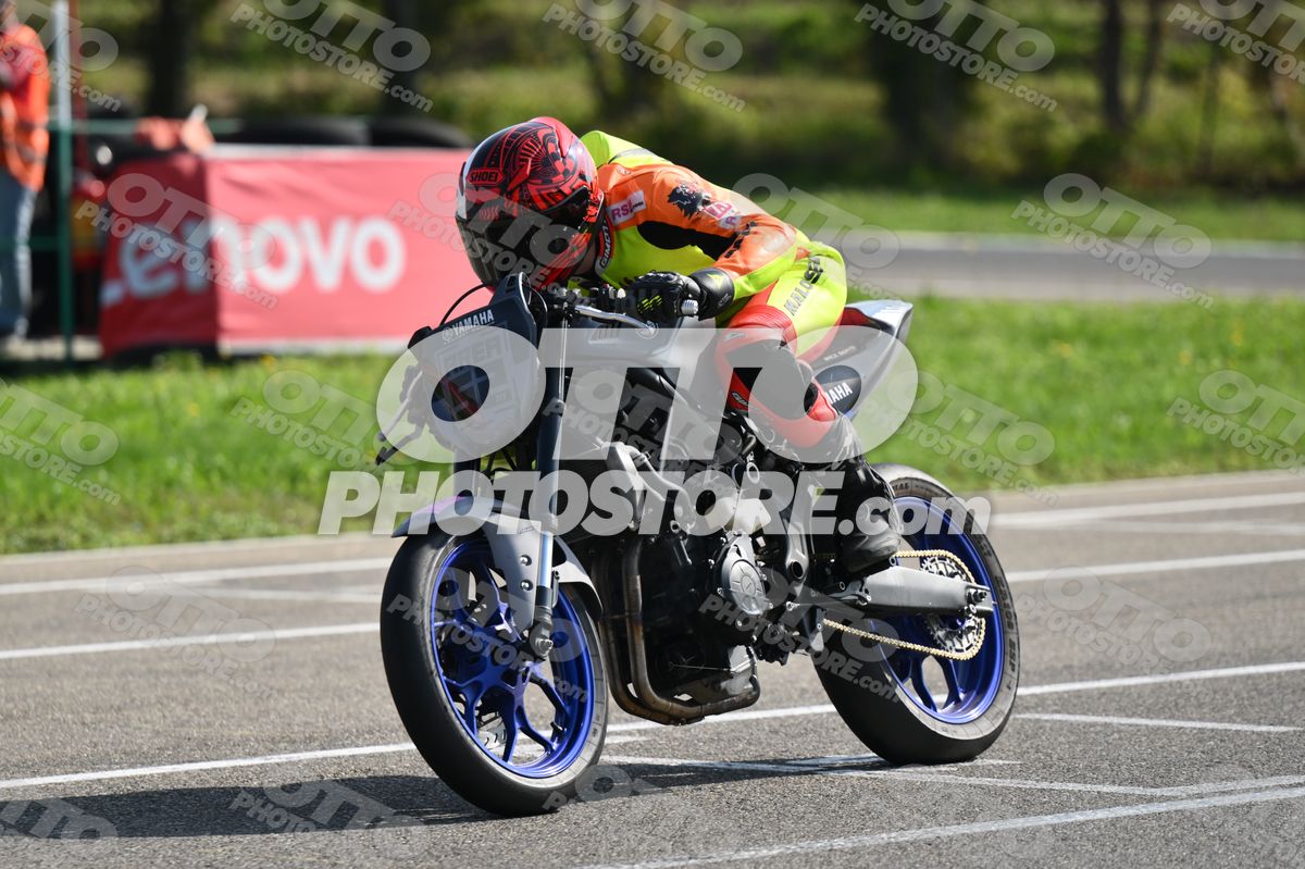 SUPERMOTO 52 · DSH_3614