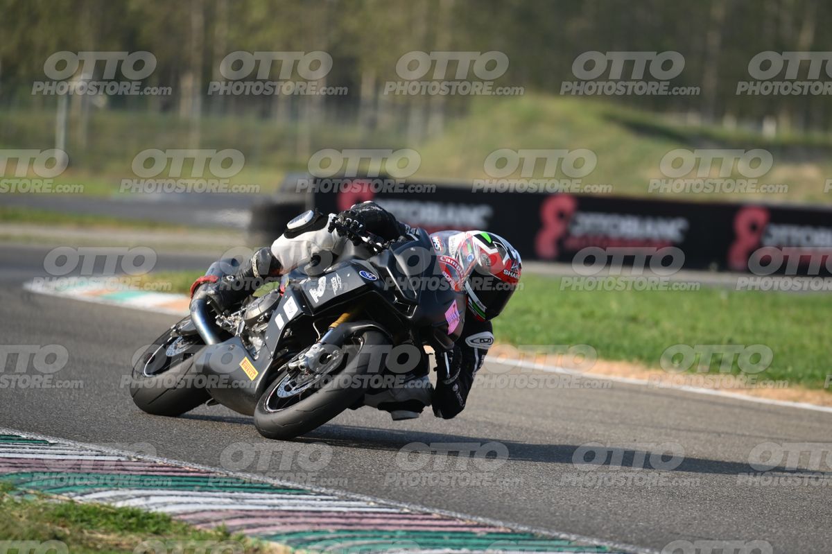 SUPERMOTO 68 · DSH_3620