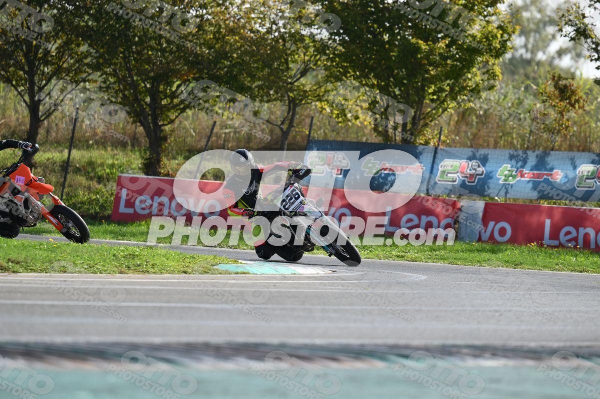 SUPERMOTO 226 · DSH_3622