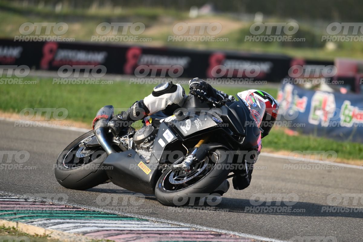 SUPERMOTO 68 · DSH_3623