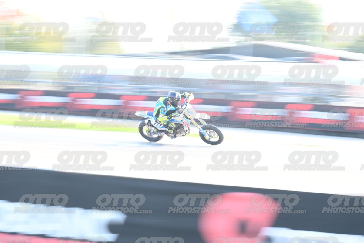 SUPERMOTO 14 · DSH_3625