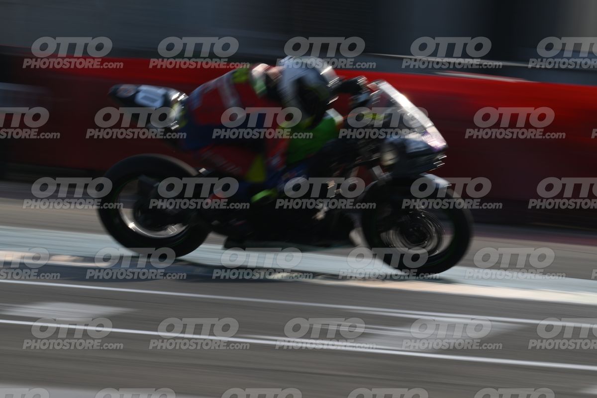 SUPERMOTO 10 · DSH_3645