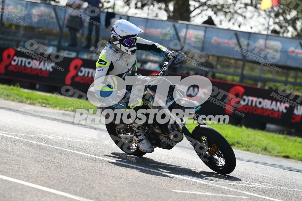 SUPERMOTO HUSQVARNA BLACK WHITE SUPERMOTO - WHITE BLUE FLUO YELLOW SUIT - WHITE HELMET · DSH_3666