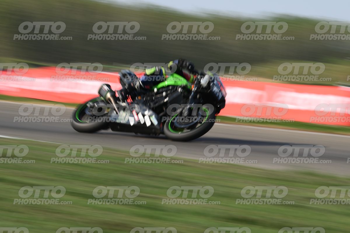 SUPERMOTO 10 · DSH_3673