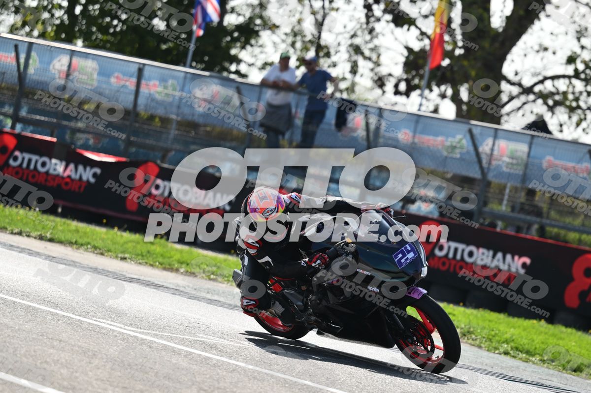 SUPERMOTO APRILIA - 24 · DSH_3675