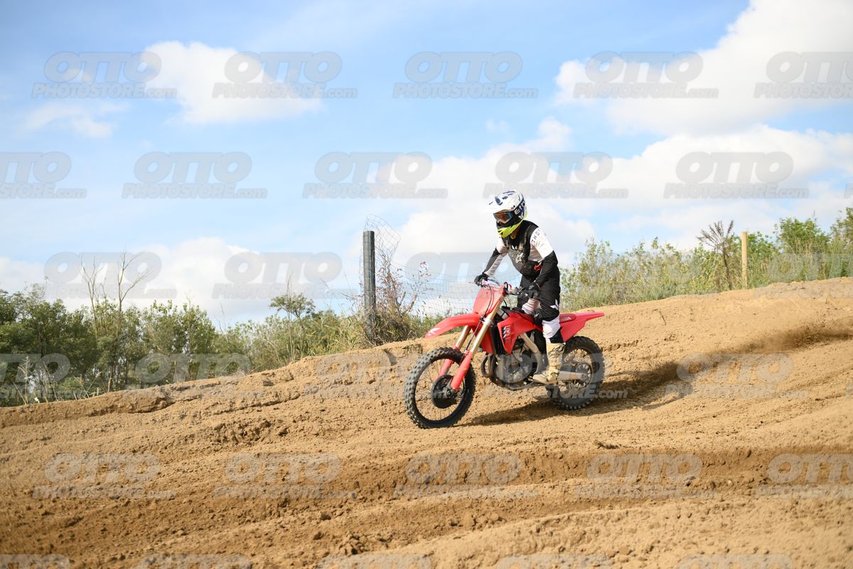 00 HONDA CRF · DSH_3680