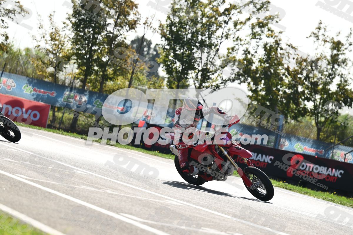 SUPERMOTO DUCATI · DSH_3683