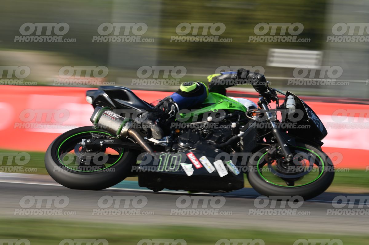 SUPERMOTO 10 · DSH_3722