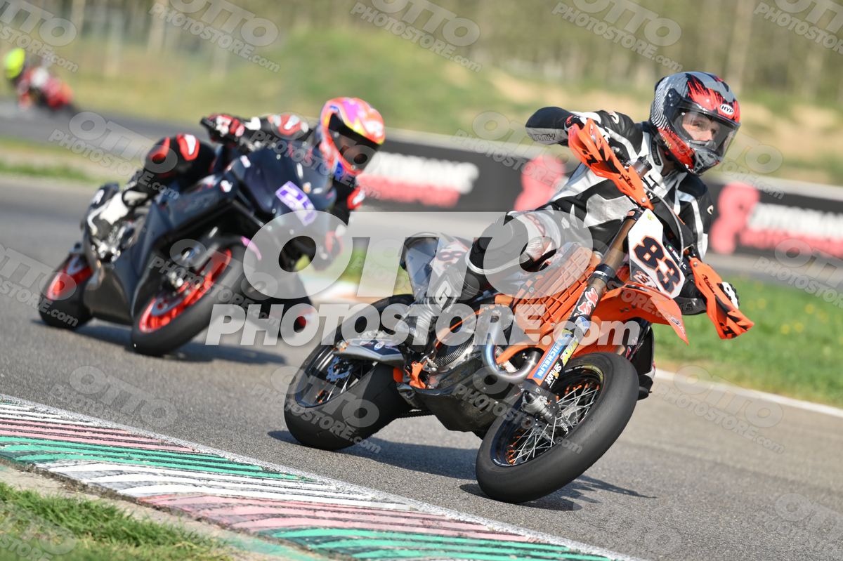 SUPERMOTO 83 · DSH_3730