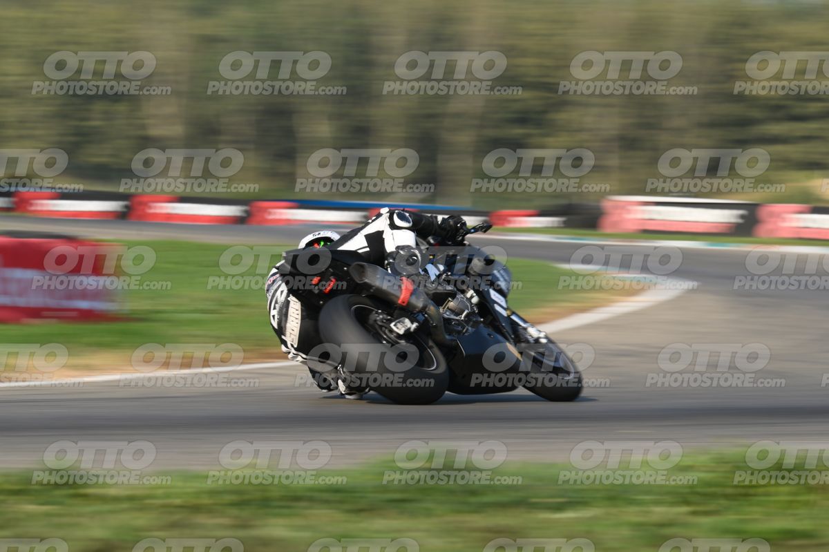 SUPERMOTO 68 · DSH_3734