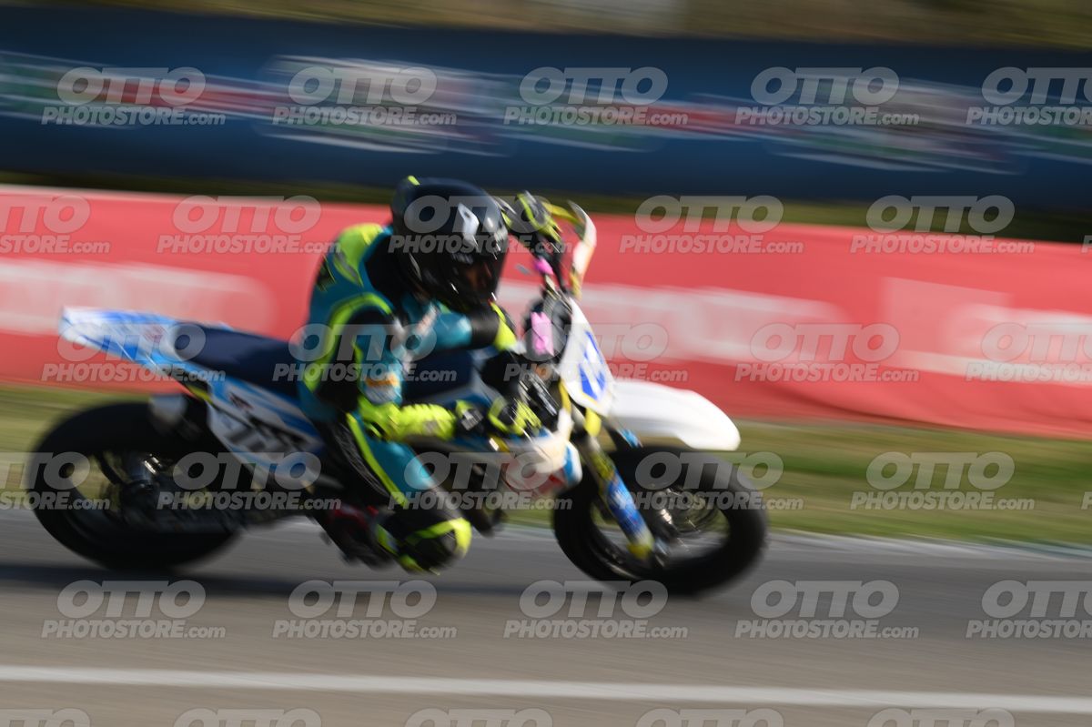 SUPERMOTO 14 · DSH_3739