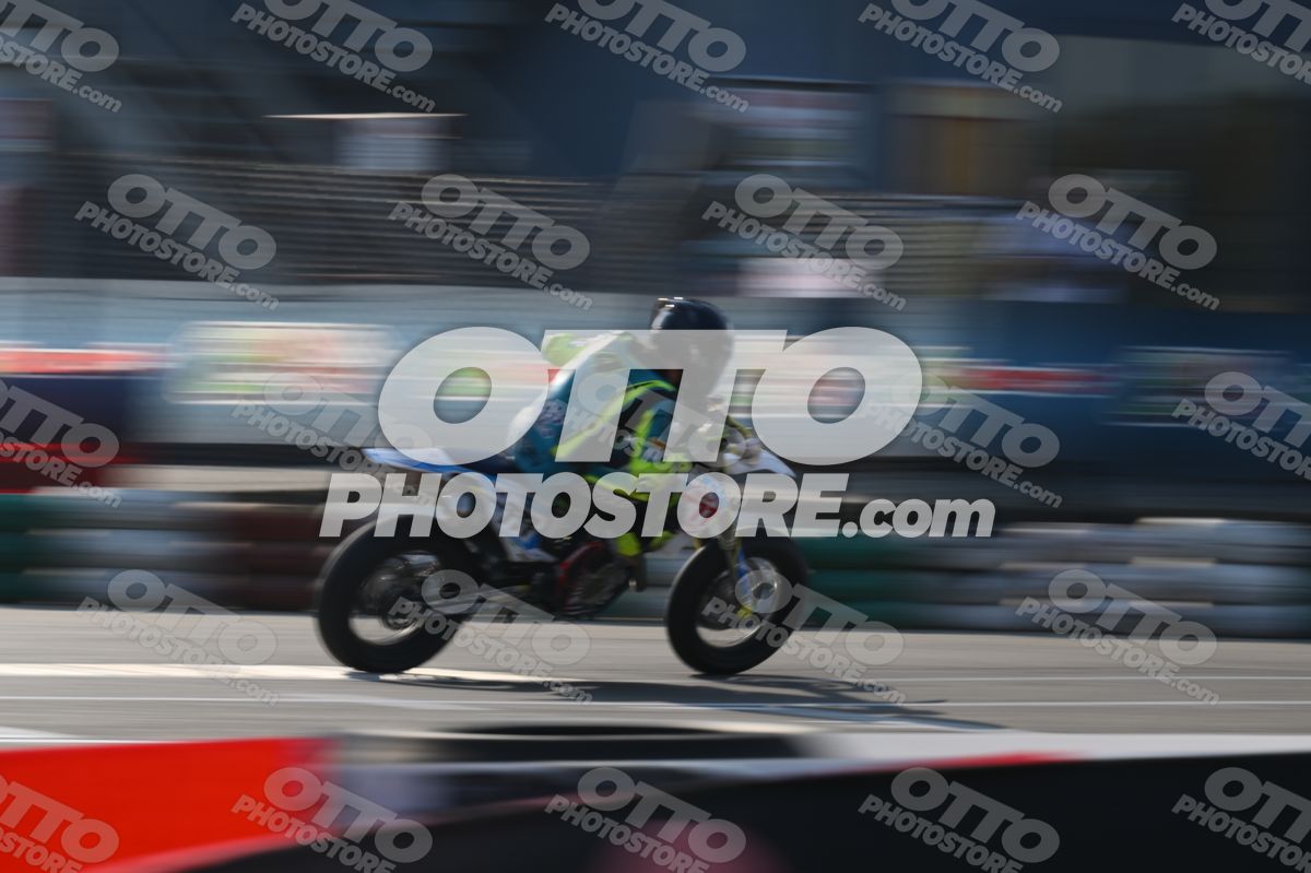 SUPERMOTO 14 · DSH_3745