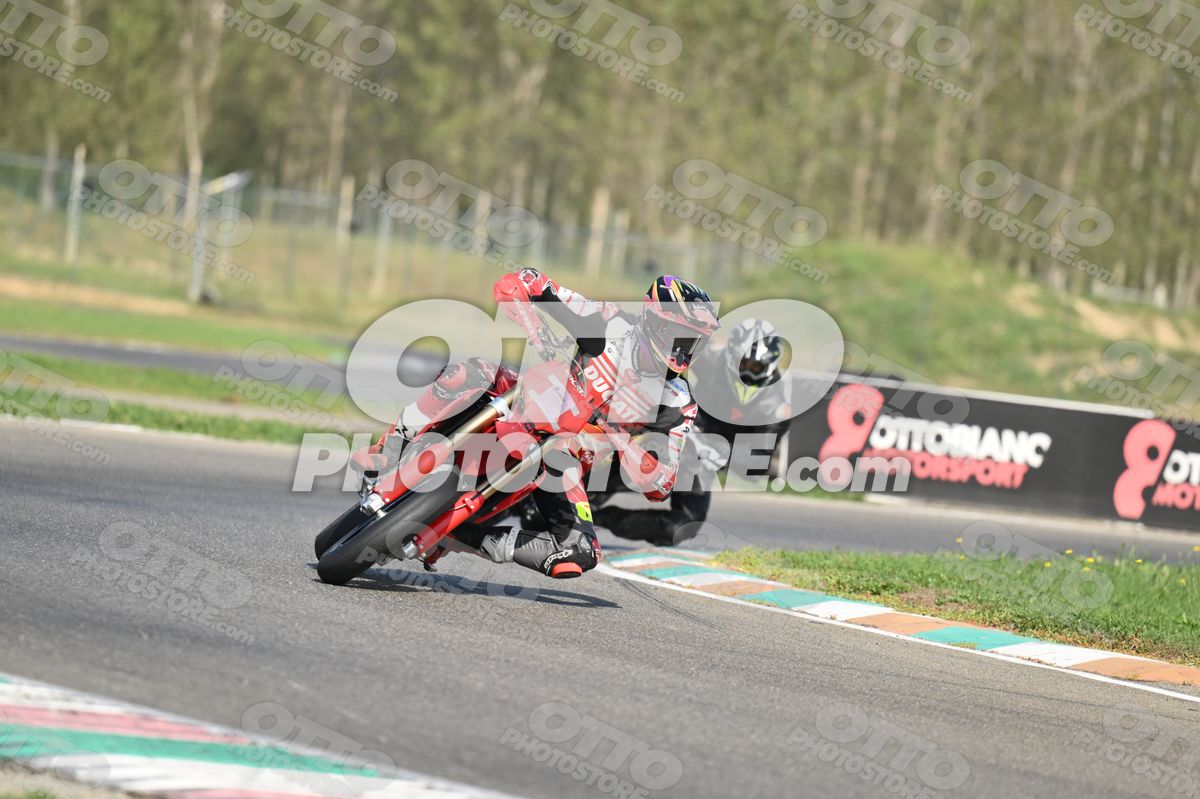 SUPERMOTO DUCATI · DSH_3751