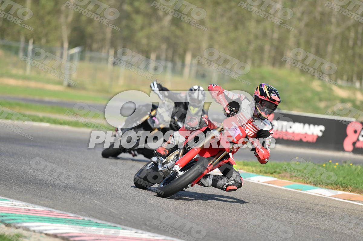 SUPERMOTO DUCATI · DSH_3754