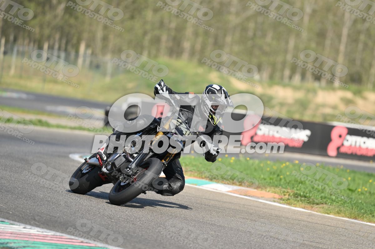 SUPERMOTO 24 · DSH_3759