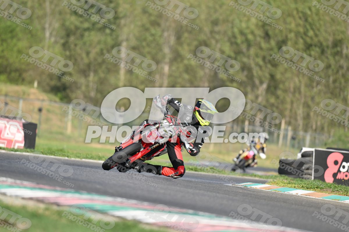 SUPERMOTO 402 · DSH_3765