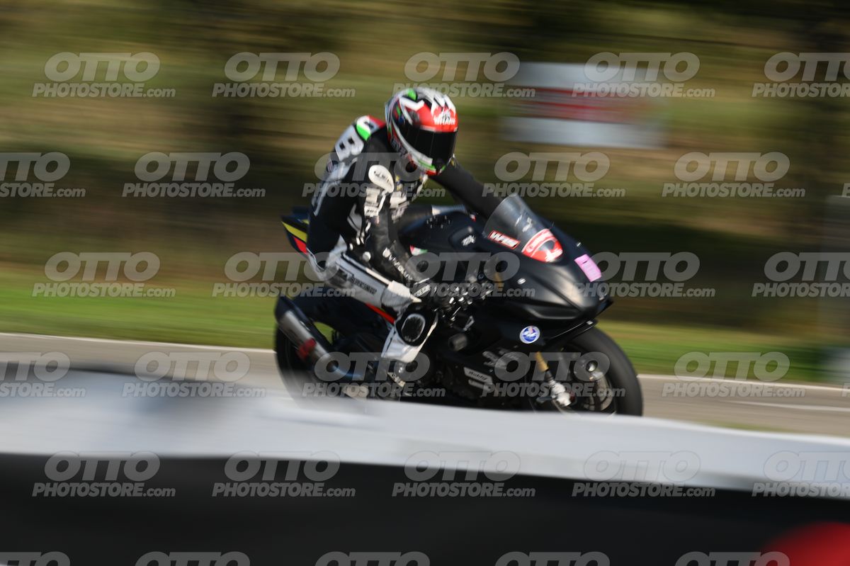 SUPERMOTO 68 · DSH_3766