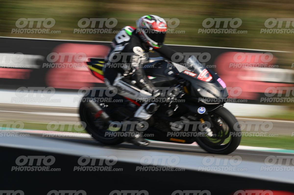 SUPERMOTO 68 · DSH_3767