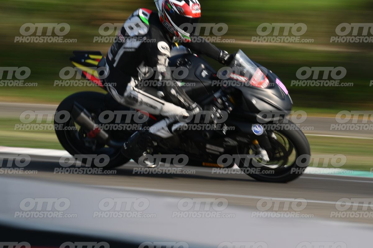 SUPERMOTO 68 · DSH_3769