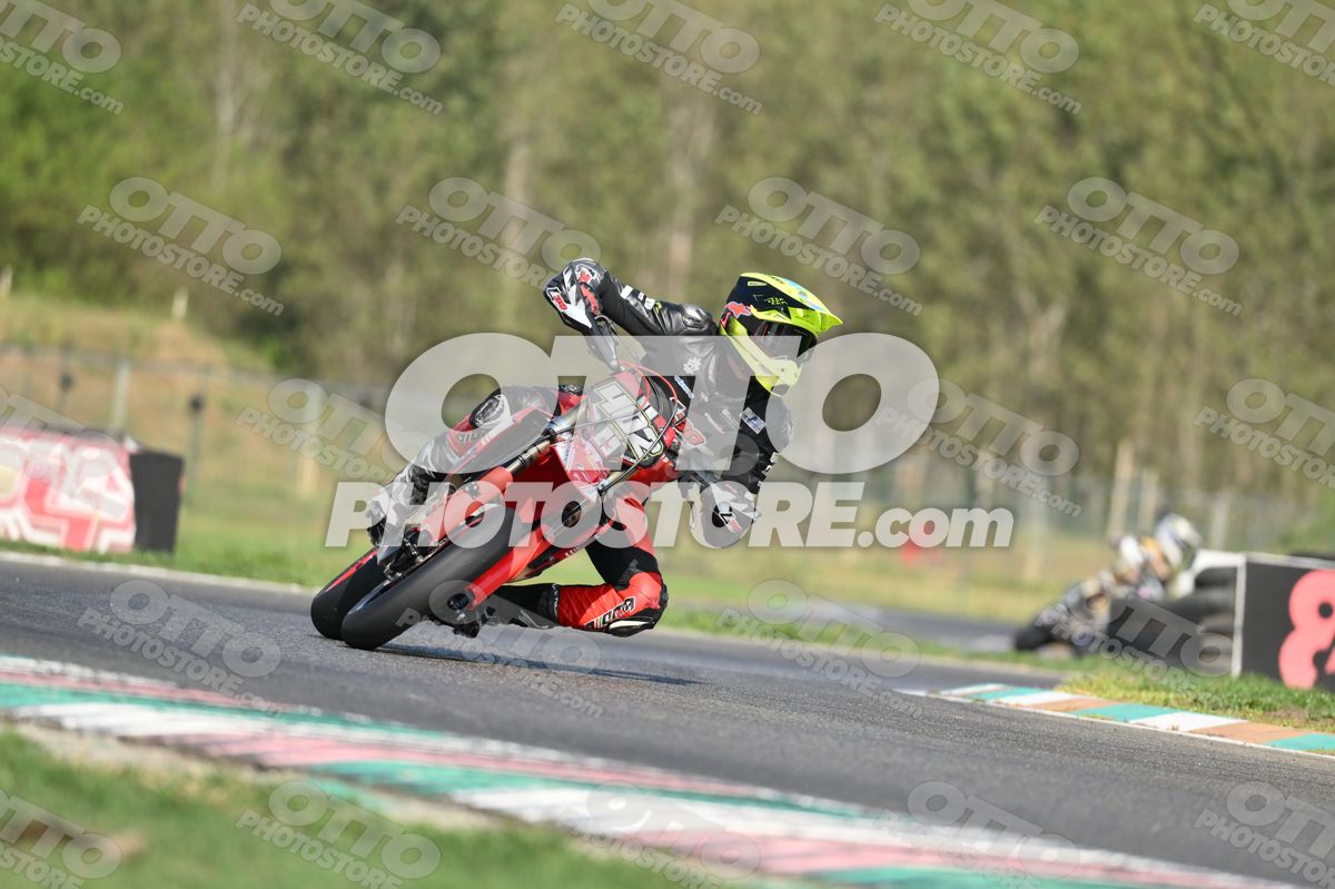 SUPERMOTO 402 · DSH_3770